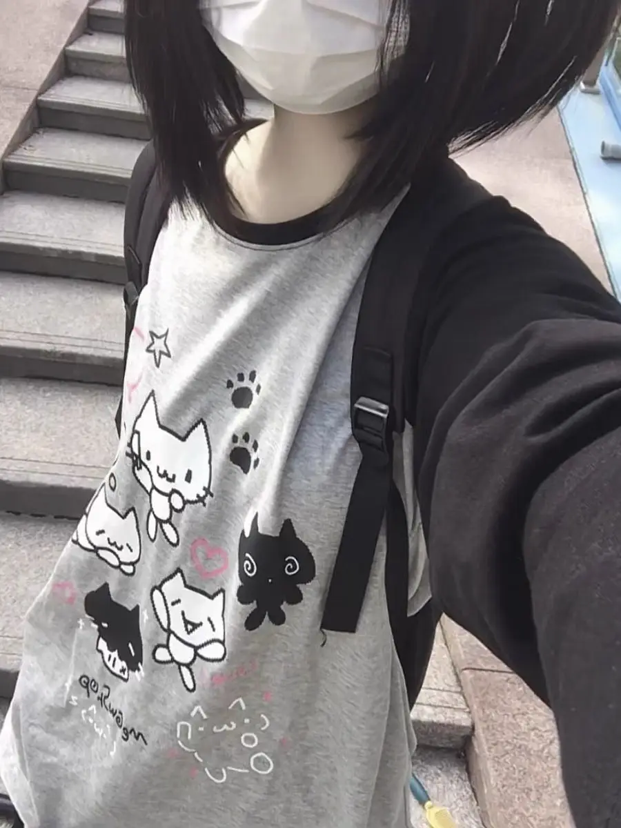 

Японская субкультура аниме, милая свободная повседневная футболка с длинными рукавами и цветными блоками, женская осенне-зимняя милая майка для девочек