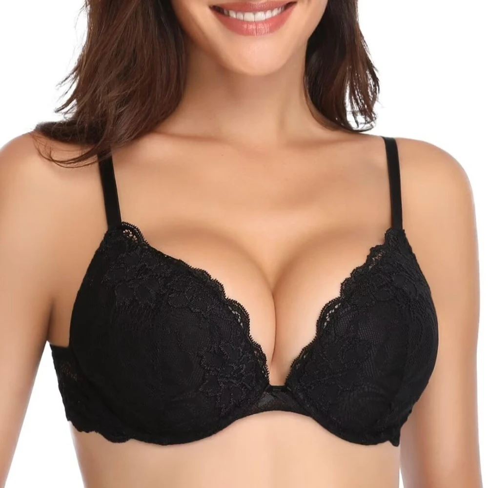 

Exquisite Lace Bras Small Chest Gathered Comfortable Breathable Padded Steel Ring for Lifting Plus One Cup