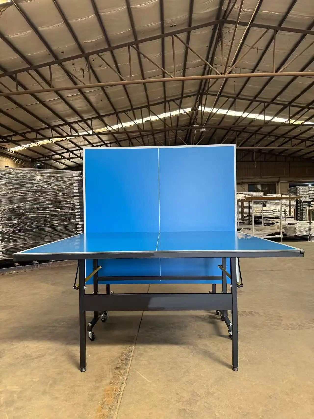 

Composite Top Table Tennis Table Outdoor All-weather Ping Pong Table