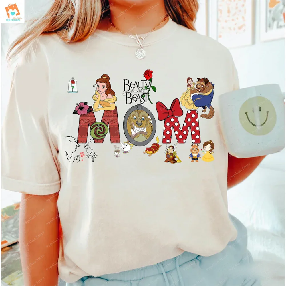 เสื้อยืดดิสนีย์ บิวตี้ คาสเซิล 2026 ของขวัญเพื่อนสนิทจากดิสนีย์แลนด์ เสื้อสเวตเชิ้ตวันหยุดสำหรับเด็กผู้หญิง เสื้อผ้าฝ้าย บ้านแห่งความงาม ครอบครัวเบลล์