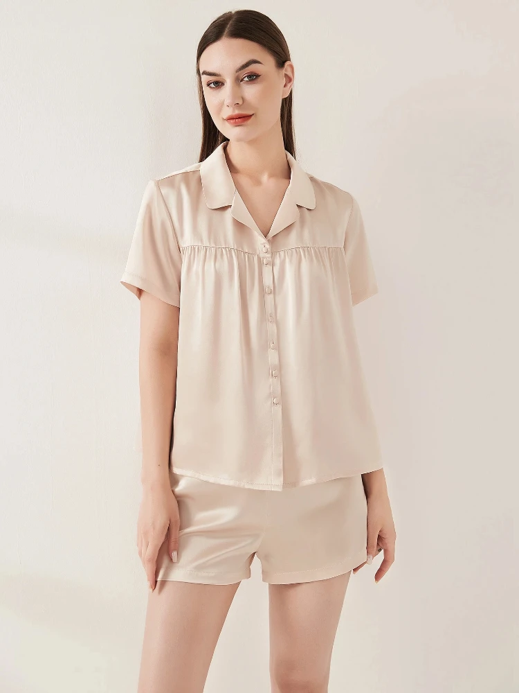 

19MM 100% Mulberry Silk Women Summer Short Sleeve Pajama Set Cute Button Shirt & Elastic Waist Shorts Pajamas 2 Piece Nightwear