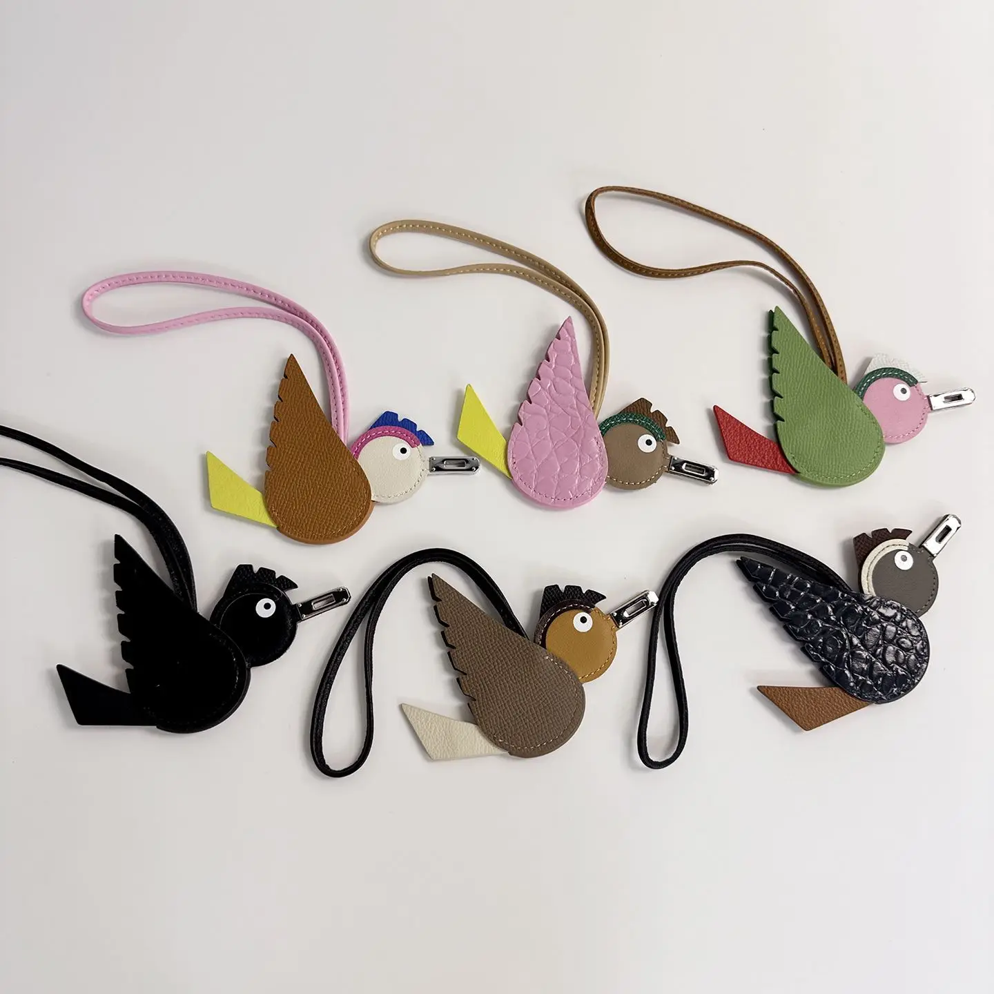 Bird Charm Bag Pendant Small Flying Bird Accessory Car Rearview Mirror Hanging Ornament Genuine Leather Keychain