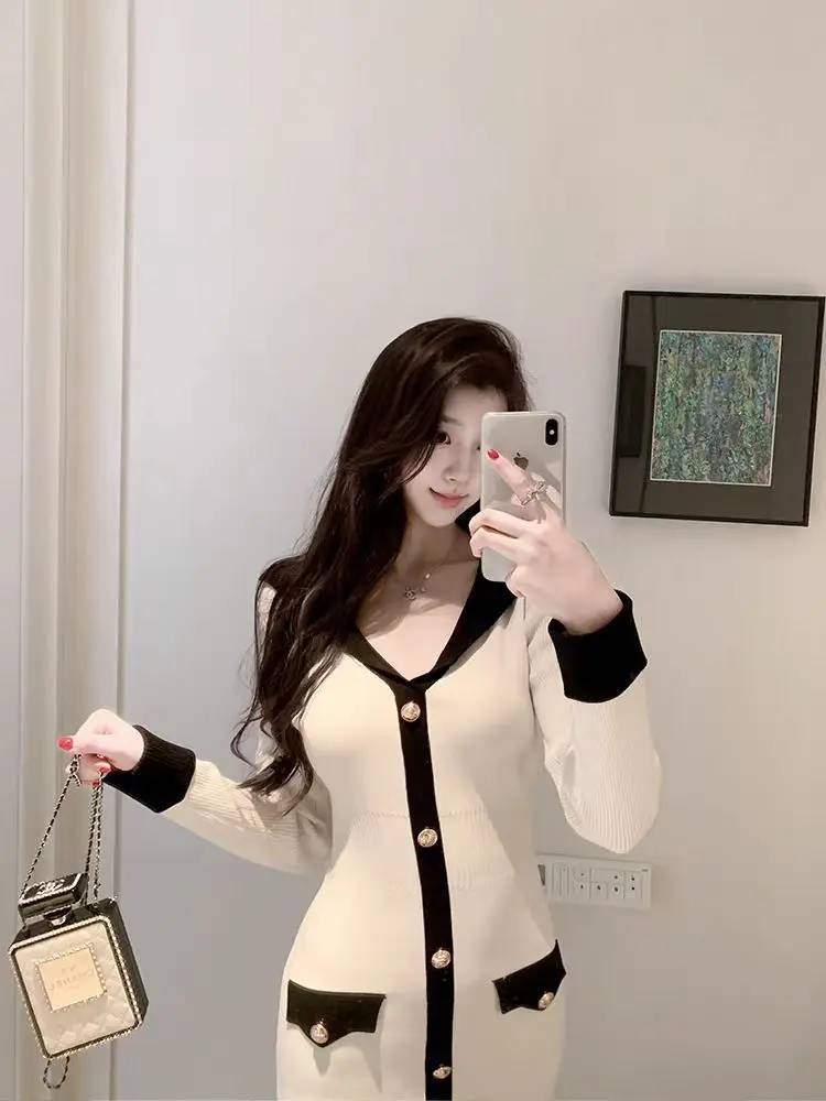 

Pure Sexy Slim Fit Long-sleeved Dress Women's Summer Black and White Contrasting Knitted Dress Fashion Female Clothes
