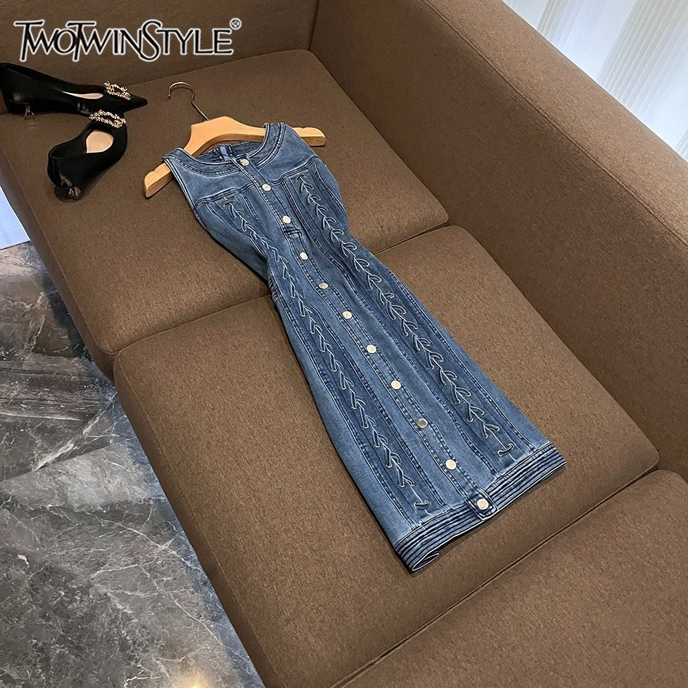 

TWOTWINSTYLE Design Sense Lace Up Denim Dresses For Women Round Neck Sleeveless High Waist Summer Chic Dress Female KDR558756