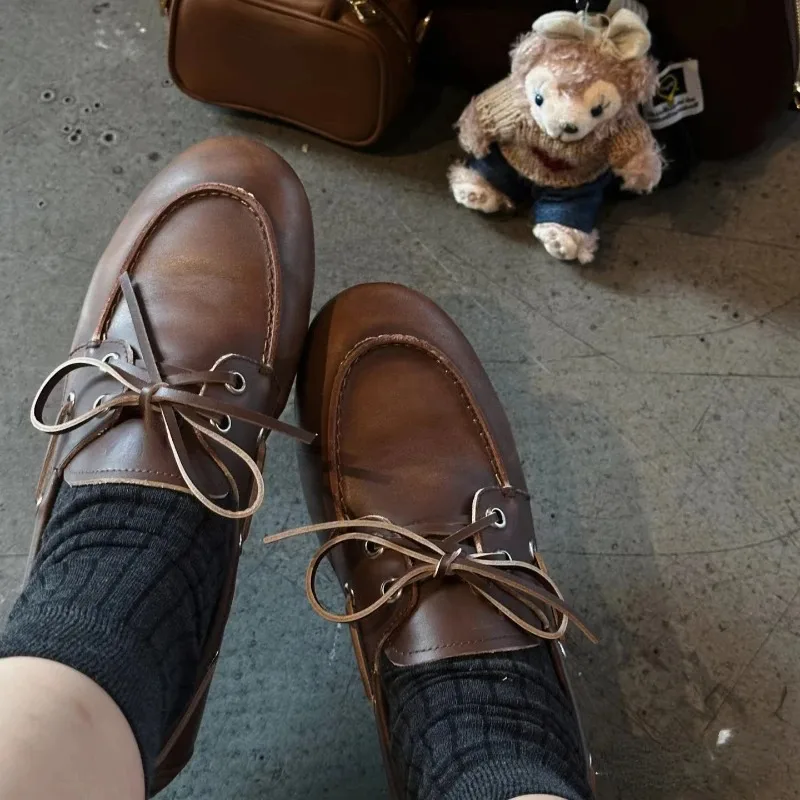 

Женские лоферы, осенне-зимние новые парусные туфли с бантом и неглубоким носком, женские повседневные коричневые лоферы на шнуровке в стиле ретро, туфли на плоской подошве