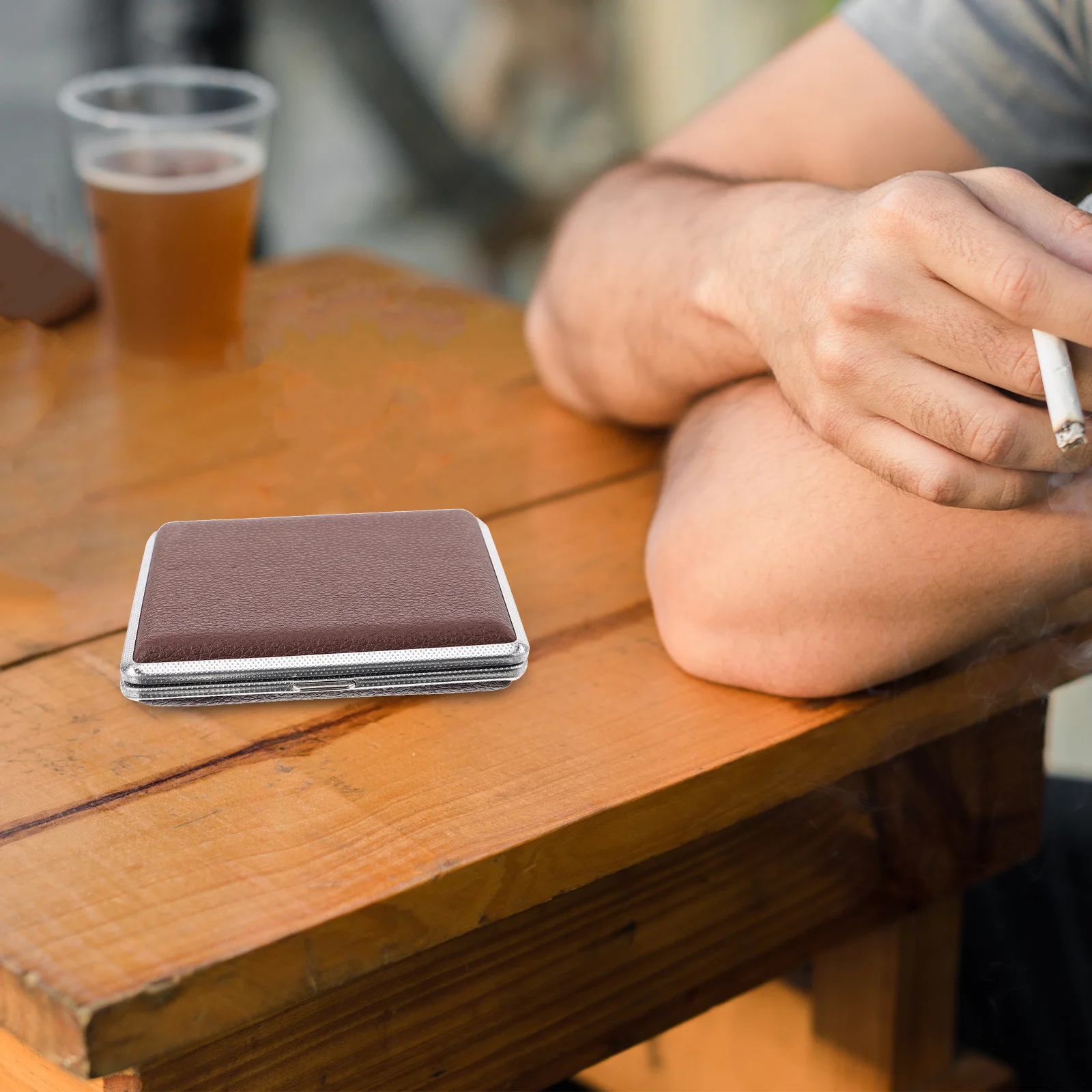 

1pcs Portable Case Flip Type Smoke Storage Box For Outdoor Travel Durable Cigarette Holder Compact Cigarette Container