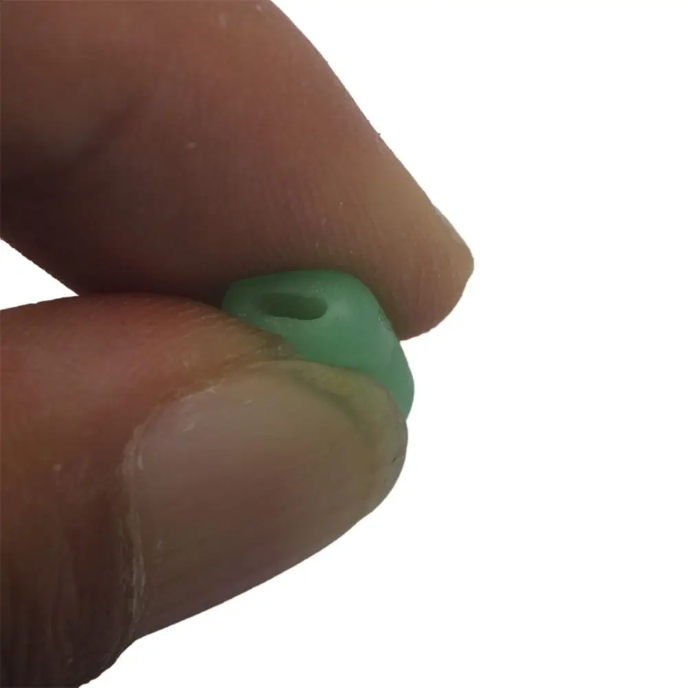 100pcs Cylindrical Luminous Fishing Beads Anti-Collision Glowing Glowing Fishing Space Stopper Luminous Soft Rubber Rock Fishing