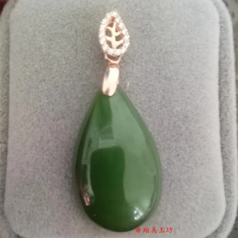 Xinjiang Jasper spinach green 925 silver inlaid water drop pendant