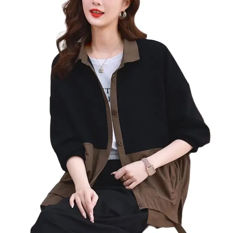 Spring Coat Female 2023 New Middle-Aged Mother Loose Oversize Popular Contrast Stitching Lapel Jacket Top Female Basic Jacket