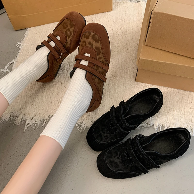 

Flats Women Sports Shoes Fashion Casual Shallow Loafers Outdoor Walking Ballet Shoes Women Trend Comfortable Sneakers Women