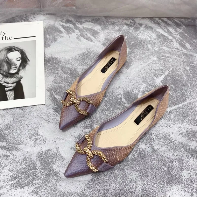 Zapatos planos puntiagudos de suela blanda y cómodos de lujo para mujer, mocasines de boca poco profunda con cambio Gradual, zapatos de mujer