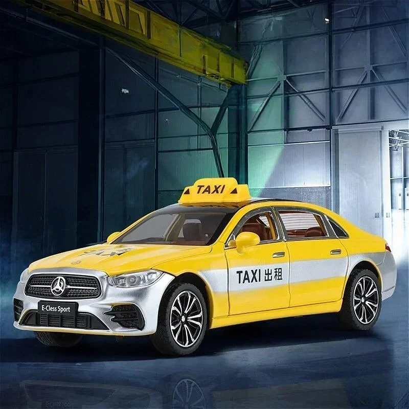 

1/24 Alloy C Taxi Car Model Toy High Simulation Metal Diecasts Sound and Light Pull Back Vehicles Kids Gifts Collection Toys