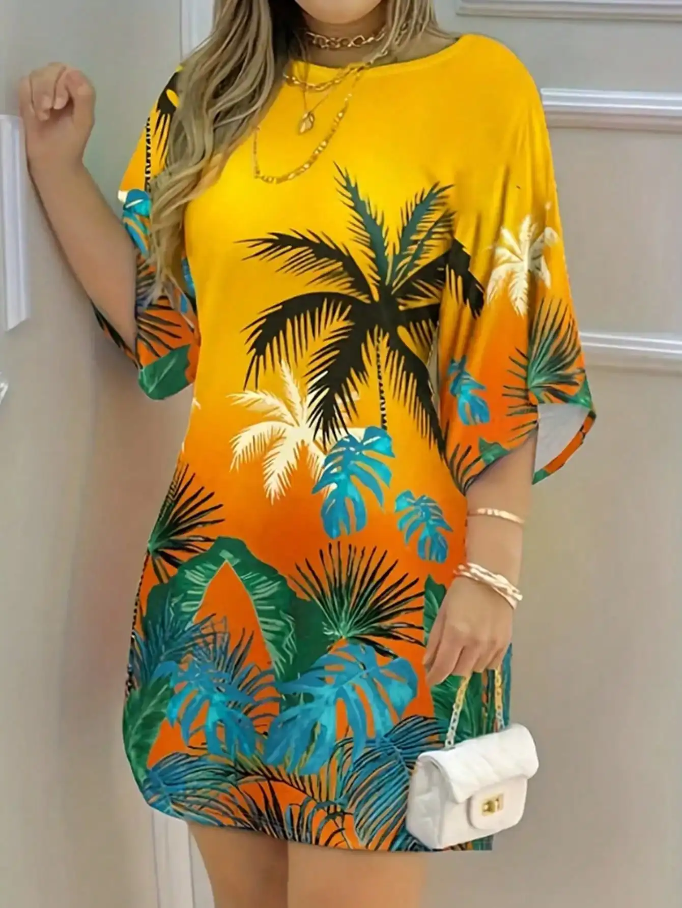 

Vibrant Tropical Print Loose Short Sleeve Mini Dress for Summer Beach Wear