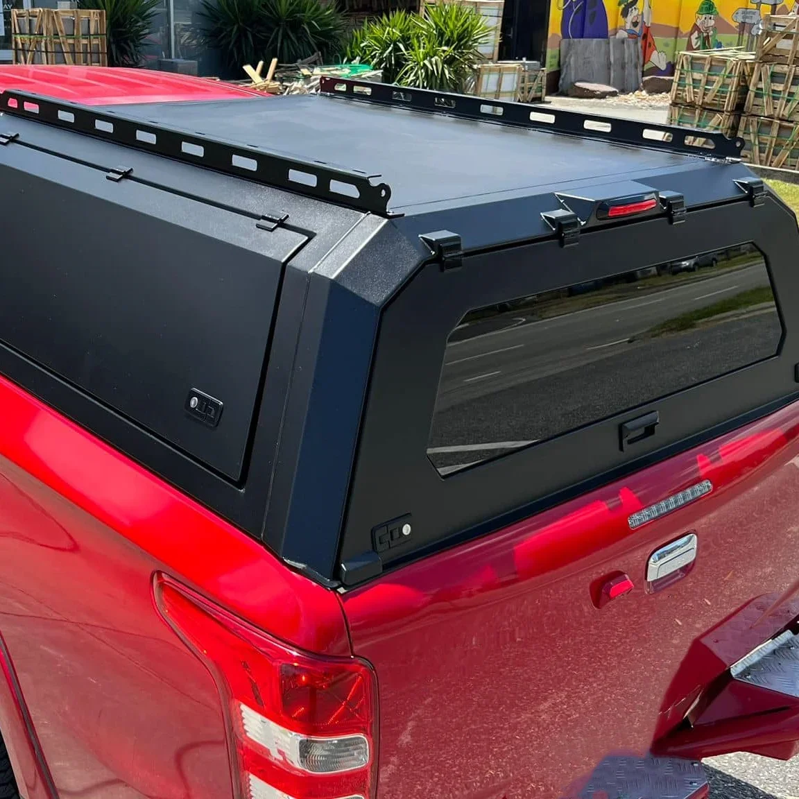 Hard truck bed dustproof waterproof cover manganese/aluminum canopy for  L200/Triton