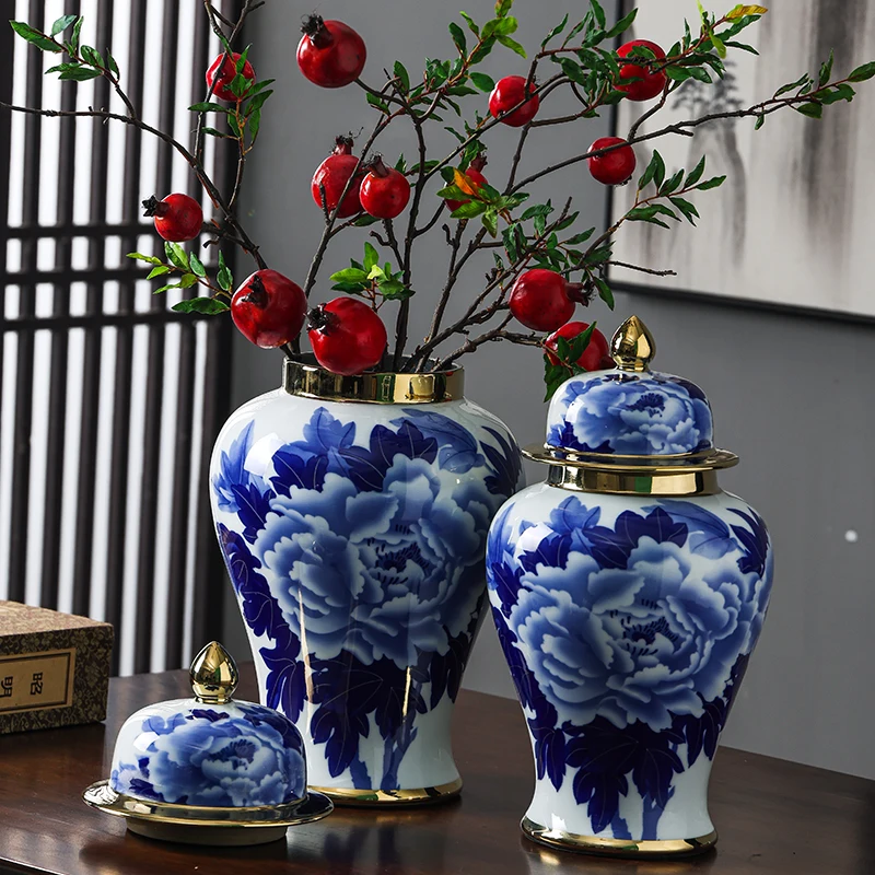 Chinese Vintage Blue and White Porcelain General Jar Vase Storage Tank Porcelain Ginger Jar Handicraft Ornaments Home Decoration