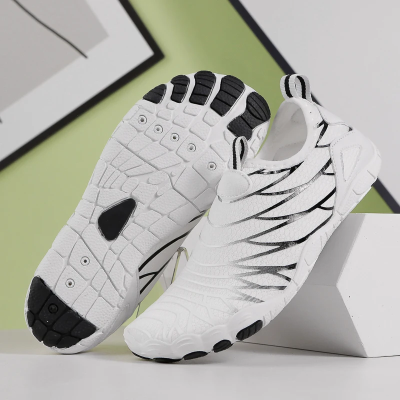 

Wading Sneaker Non-slip Trekking Wading Shoes Quick Dry Running Shoes Breathable Wear-resistant Outdoor Supplies for Lake Hiking