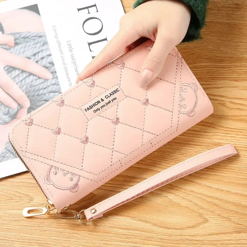Summer Women Long Wallet Quilted Embossed Bear PU Leather Zipper Wristlet Purse Solid Color Ladies Clutch Card Holder Handbag