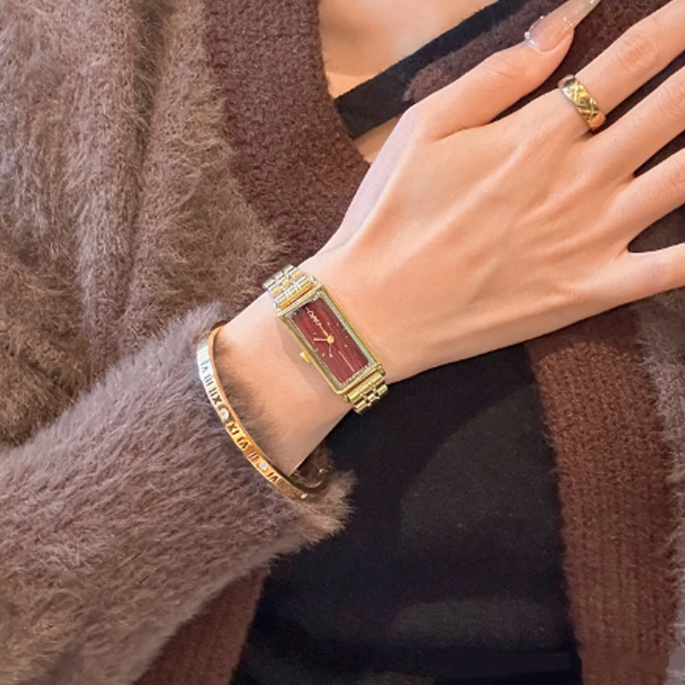 Fashion temperament minimalist luxury small gold watch square steel belt with quartz women's watch