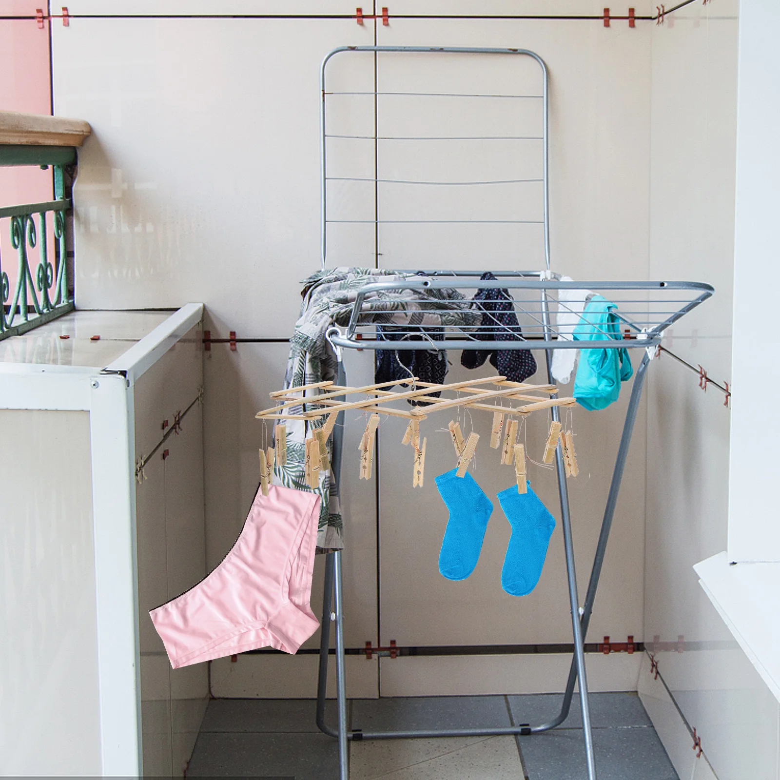 

Bamboo Drying Rack 16 Pegs Socks Underwear Clothes Hanger Easy Pinch Sunproof Space Saver Laundry Organizer