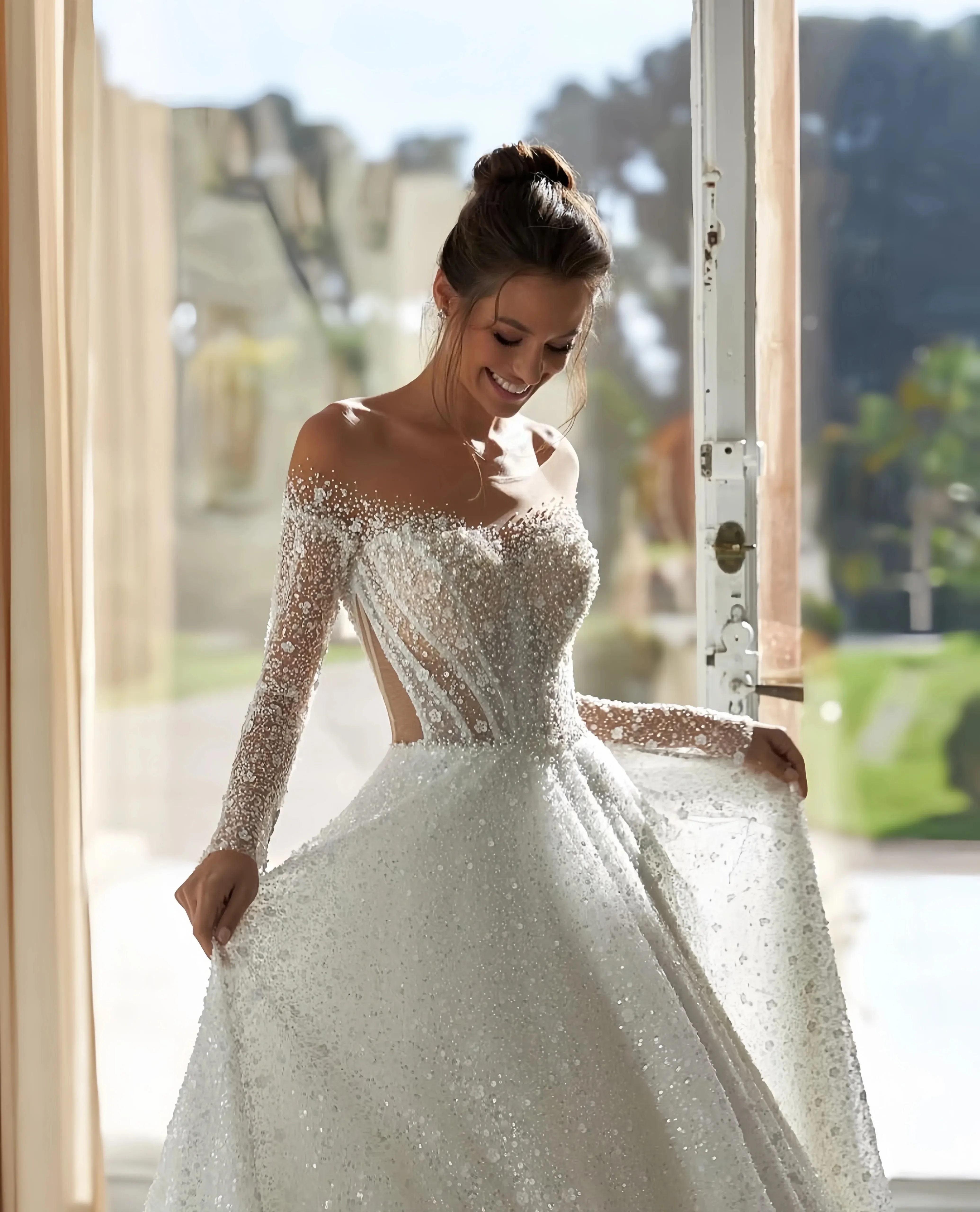 

Luxury Princess Wedding Dress Off The Shoulder Embroidery Lace Long Sleeves A Line Beads Sequins Bride Bridal Formal Grown