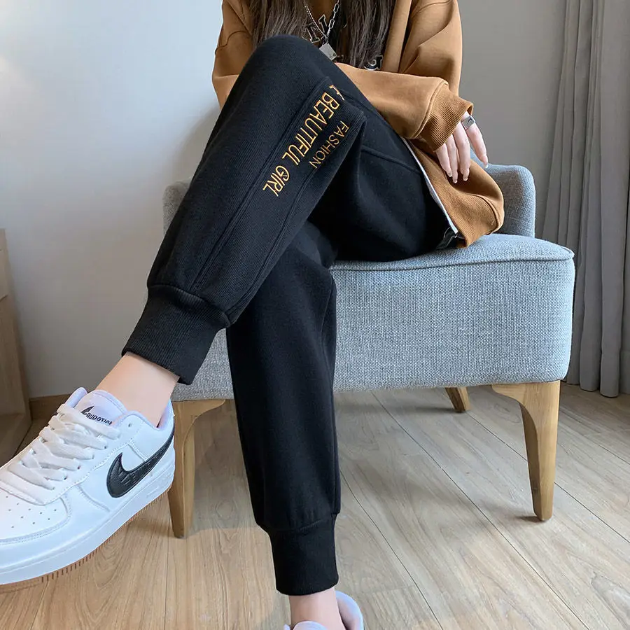 

Gold Lettering Embroidery Pure Cotton Autumn Winter Elastic Waist Harem Pants Three Colors Women Bright Line Decoration Oversize