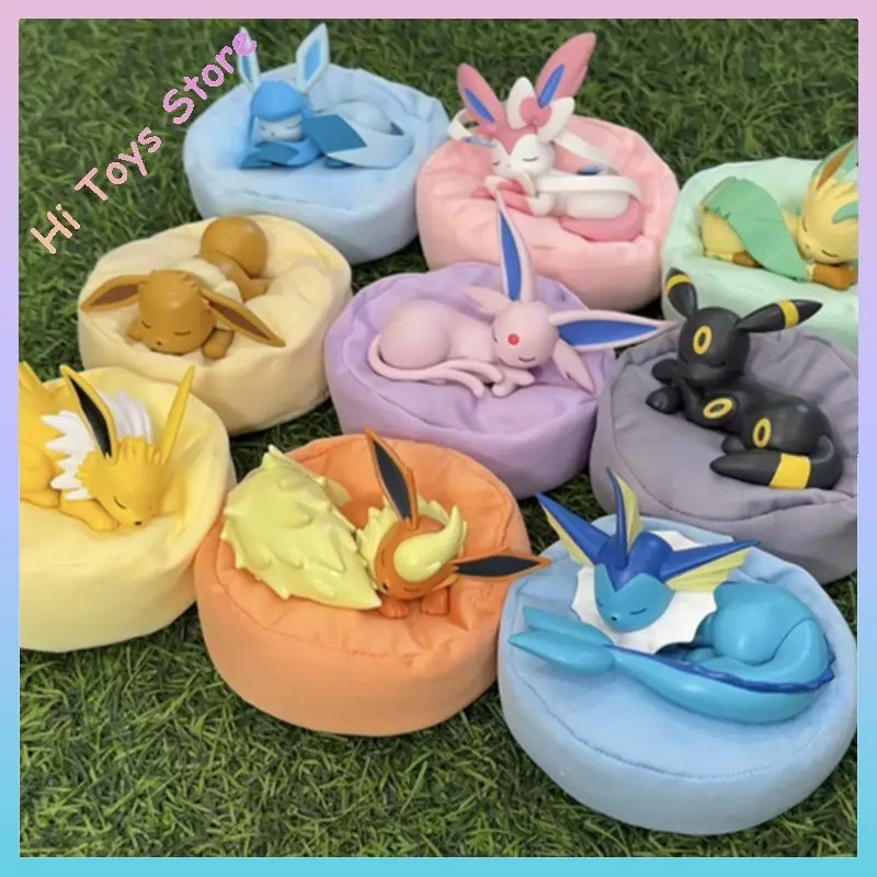 HOLLY BOX Original Blind Box Seri Eevee Posisi Tidur Blind Box Sylveon Ornamen Boneka Buatan Tangan Figur Aksi Hadiah Ulang Tahun