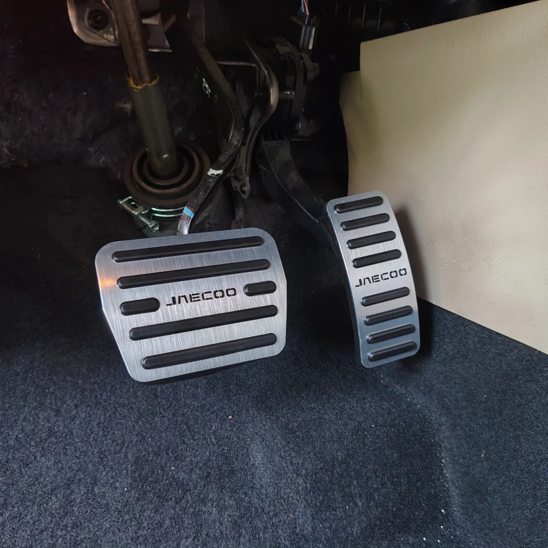 Für Jaecoo 5 6 7 J5 J6 J7 PHEV 2025 2026 Gaspedal-Bremspedal-Abdeckung Auto-Innenraum Metall Rutschfeste Fußpedalauflage Zubehör – Detail 4