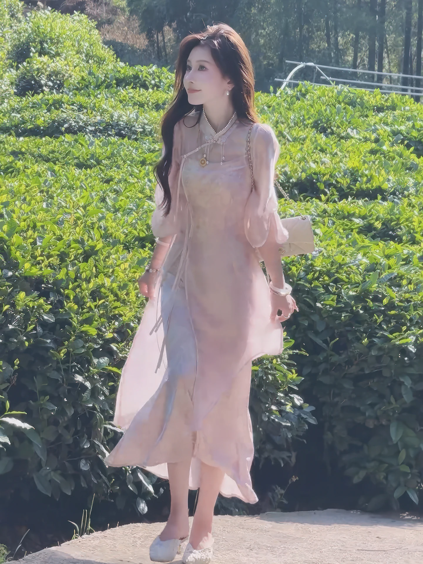 

Женский костюм Ele Chinese Sle, лето 2023, новый комплект из двух предметов с тонким верхом и бретельками Quali Faionable