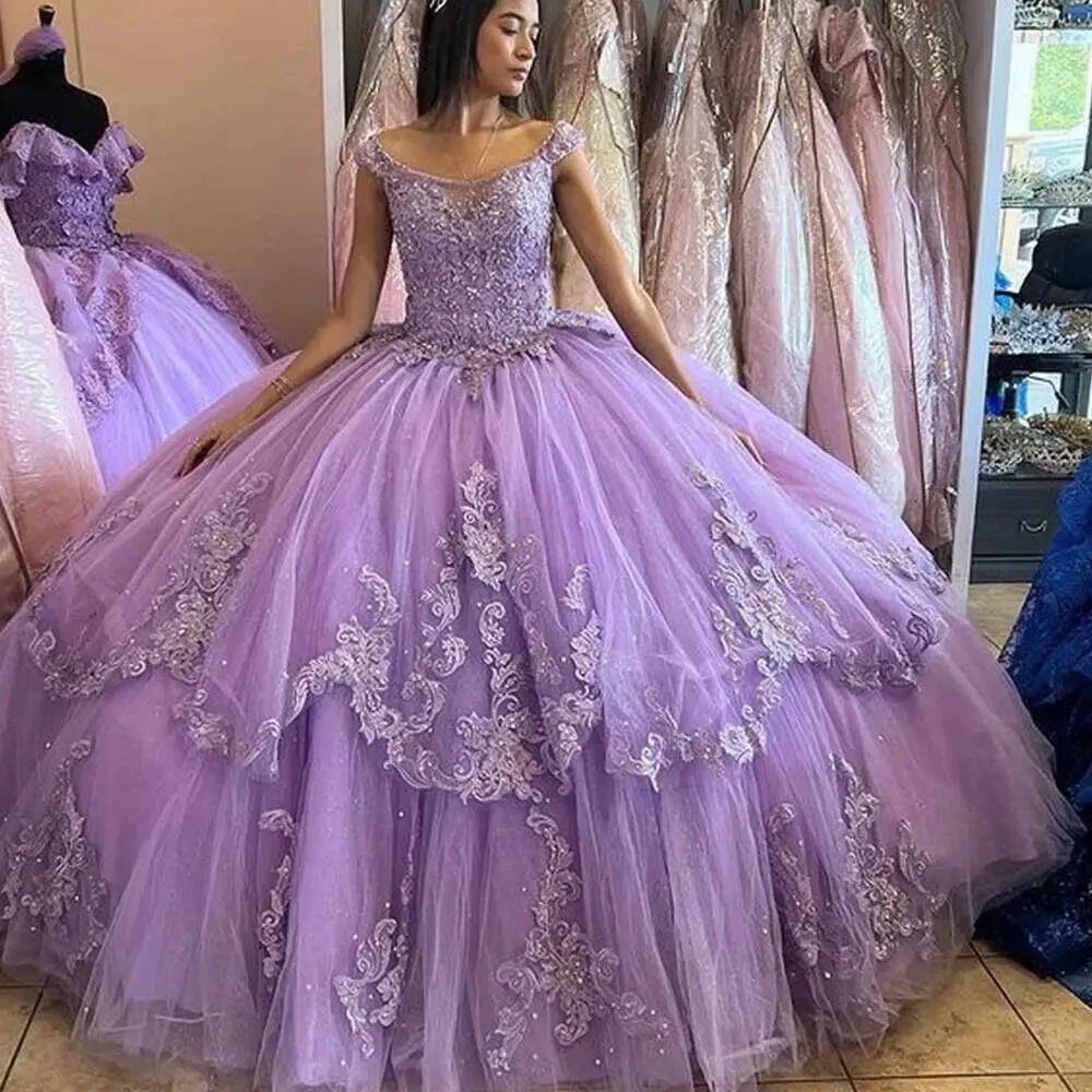 فساتين أرجواني Quinceanera متألقة من ANGELSBRIDEP مع قوس ، زينة دانتيل فاخرة ، فساتين حفلات موسيقية ، حفلة عيد ميلاد ، 15 عامًا