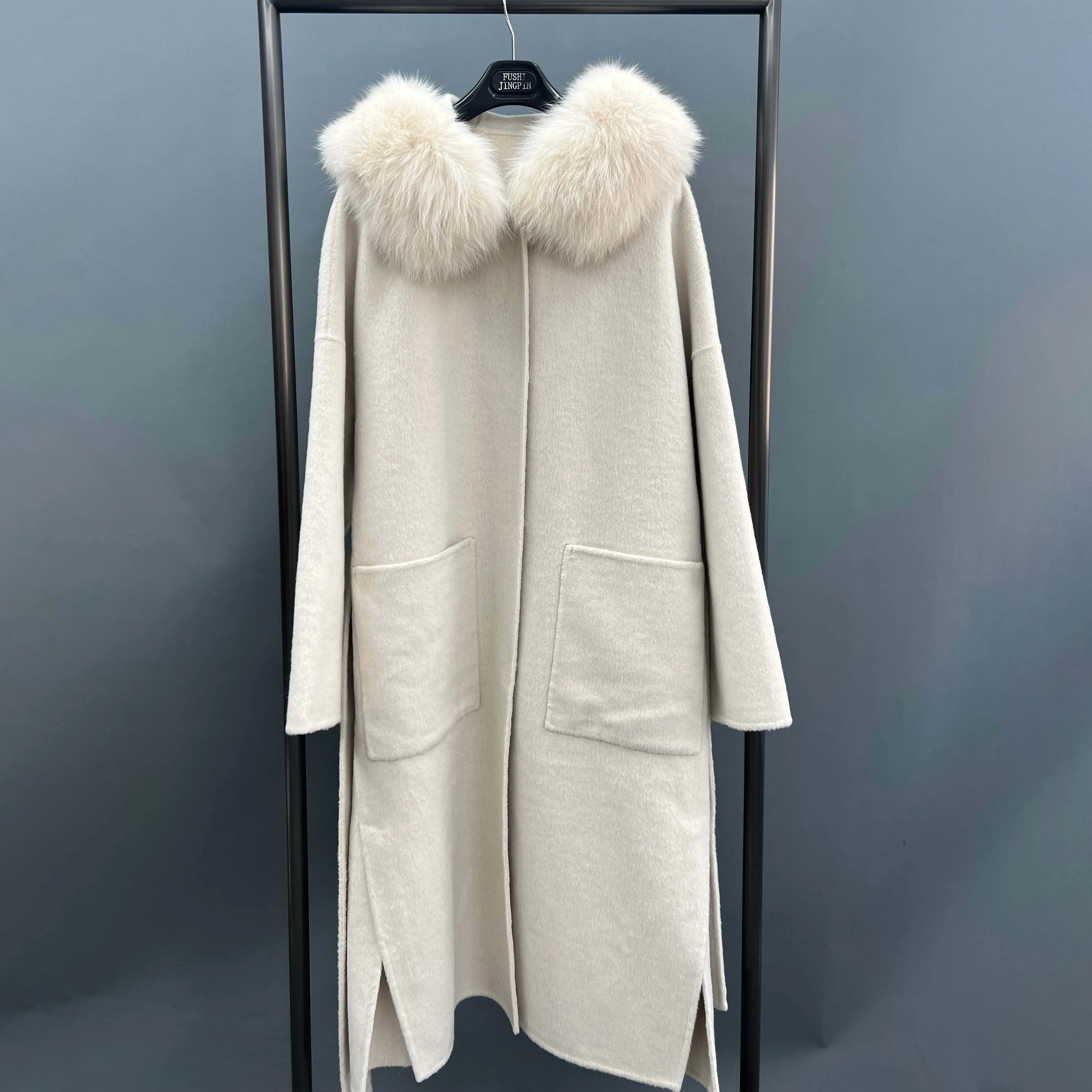 Prezzo all\'ingrosso Drop Shipping cappotto lungo in lana di Cashmere da donna con fornitore di marchi di celebrità in vera pelliccia di volpe