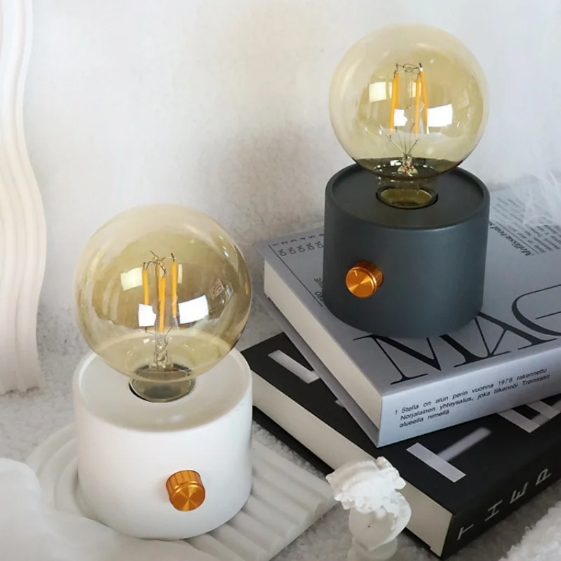 LED Night Light Battery Powered Bulb Lamp Desktop Office Light Retro Bulb Shape Night Light For Baby Room Bedroom Corridor Lamp