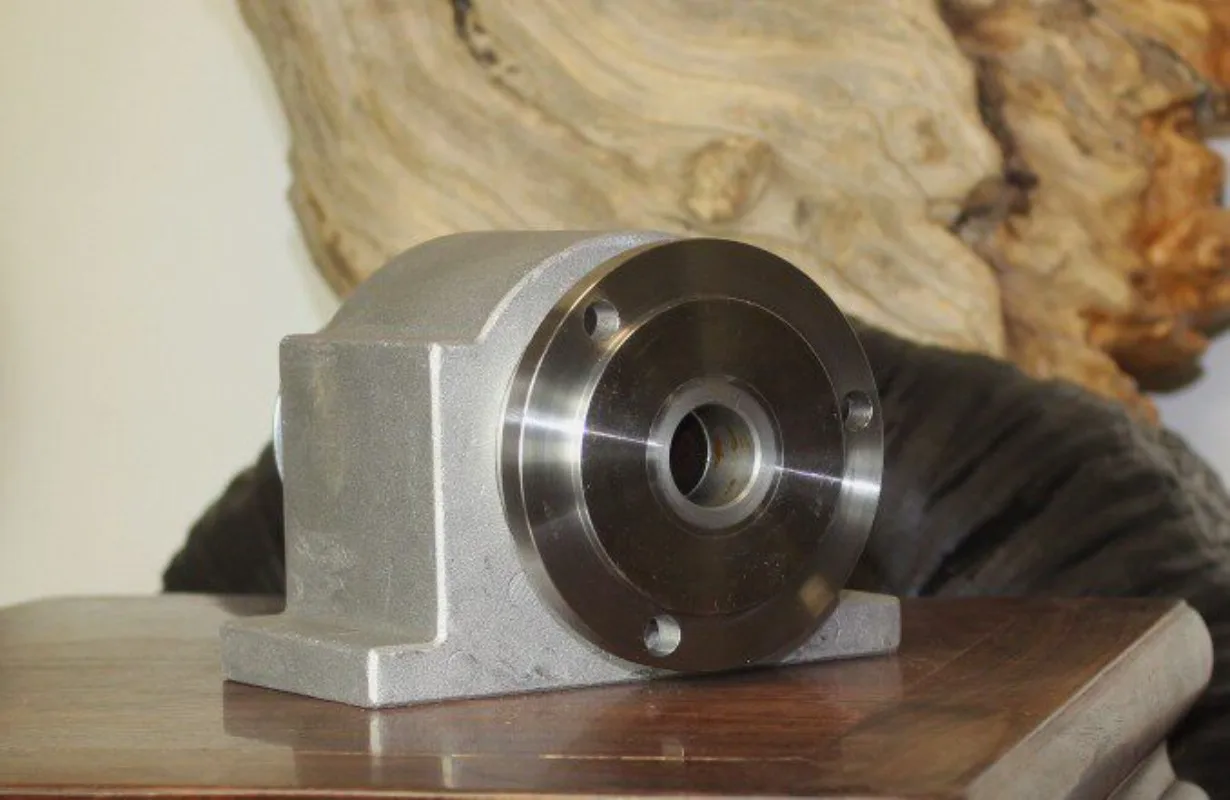 High Strength Lathe Spindle Assembly With Flange Plate Synchronous Wheel Accessories