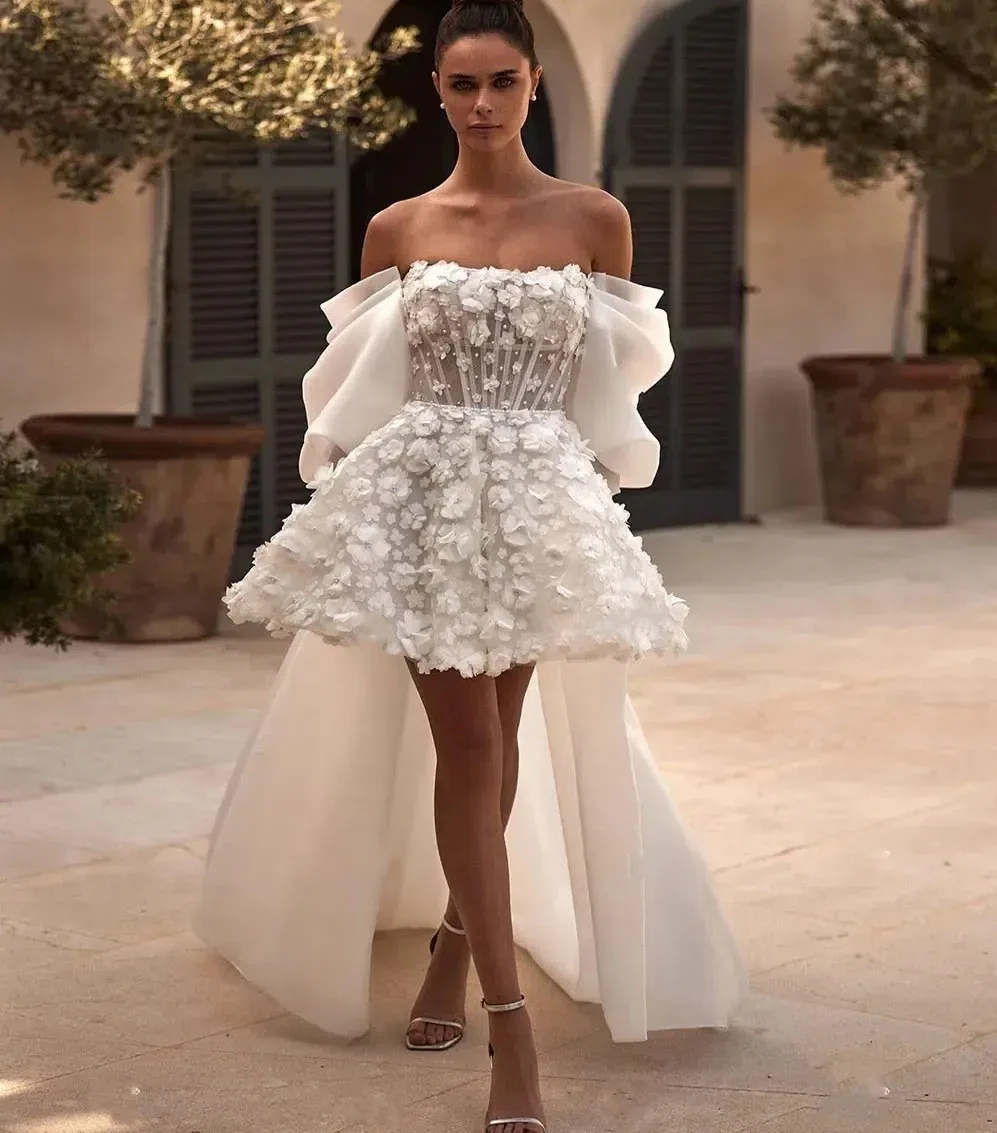 

Customized Mini Short White Wedding Dress With Detachable Train Sexy Strapless Off Shoulder 3D Lace Bridal Vestiods De Noiva