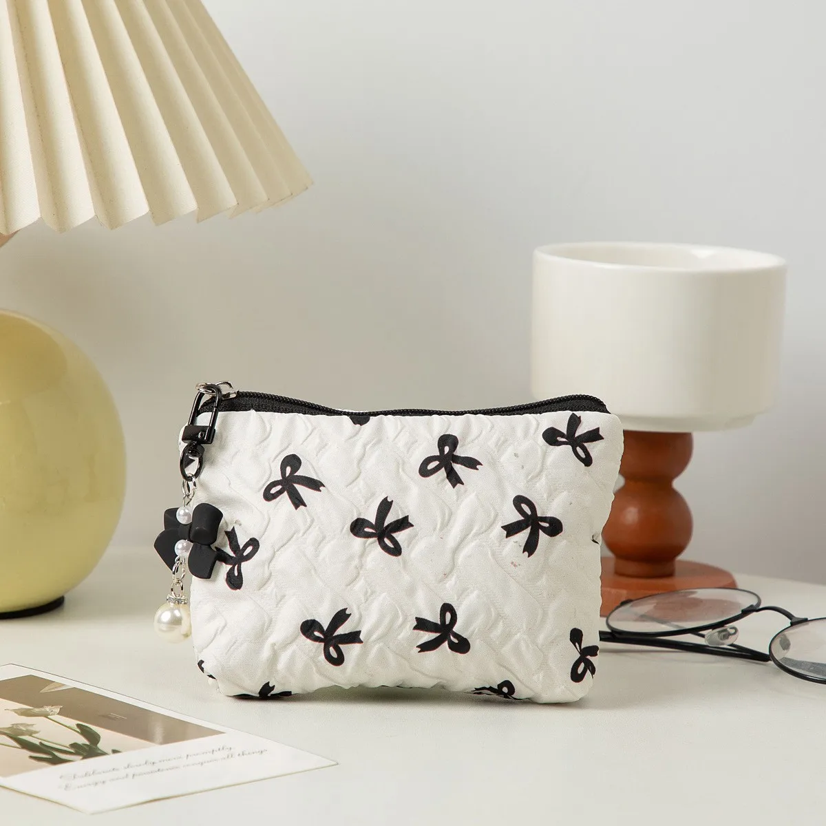 MINI Makeup Bag for Women Quilted Travel Cosmetic Bag Girls' Make Up Organizer Portable Little Bow Makeup Pouch