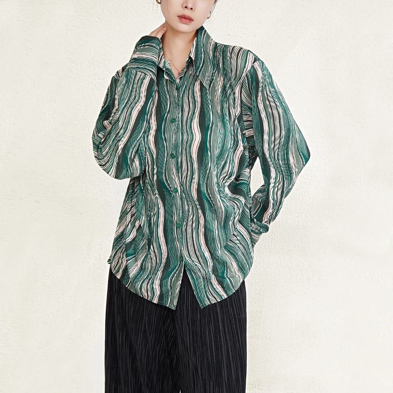 2025 New Women Miyake Design Striped Shirt Casual Style Loose Pleated Top Woman Casual Blouse