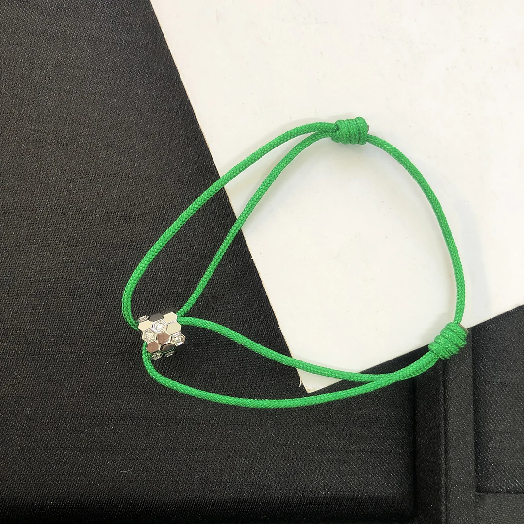 

Fashionable 925 Sterling Silver Women's Lucky Rope Jewelry Bracelet, A Luxurious And Classic Commemorative Holiday Gift.