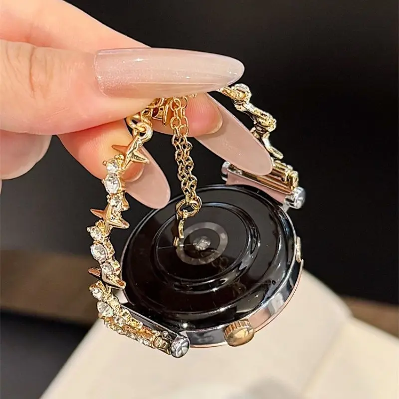 

Браслет-крестик с бриллиантами подходит для ремешков HW Watch Fit3/Fit4 и ремешек HW Band 8/9/10NFC ручной работы