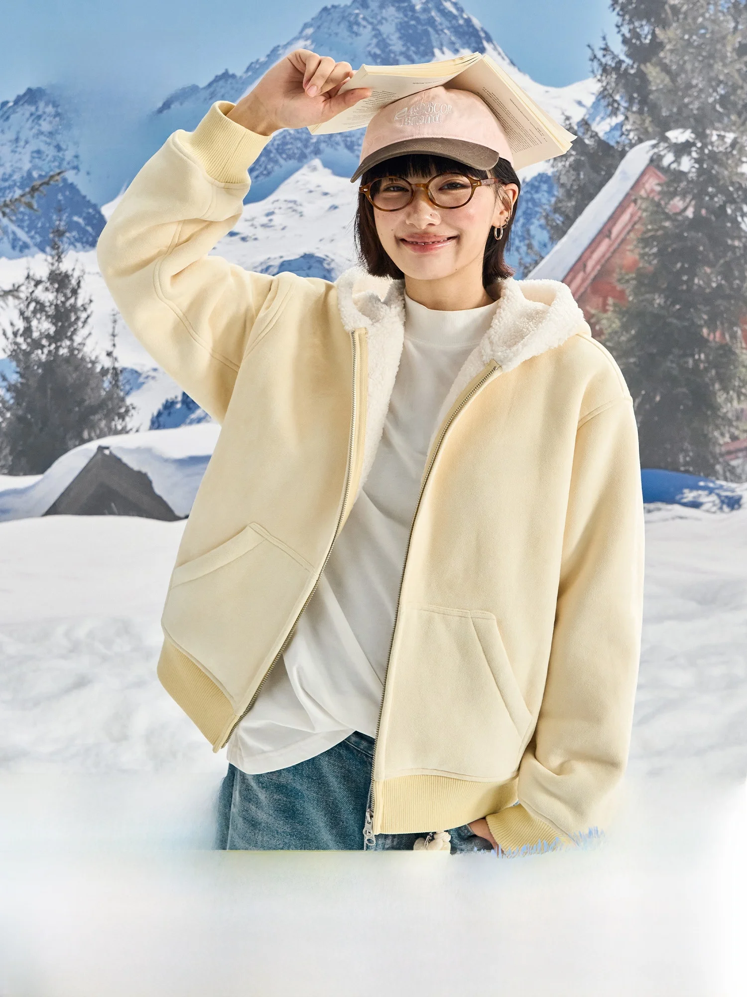 

F426 Store Winter New Casual Small Logo Embroidery Suede Fur Hooded Jaet Loose Fit Youth Daily Wear Zipper Closure Men's Ja...