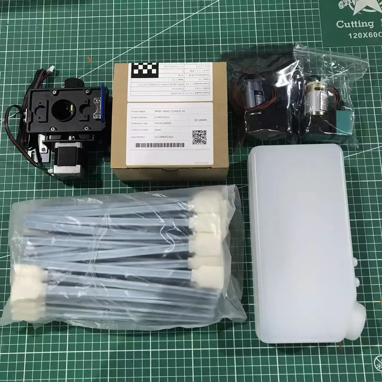 Plotter 1.5m 1.8m Dx5 Dx7 Head to Head Xp600 Conversion Kit Single Head Dx11 Conversion Kit Uv Xp600 Kit