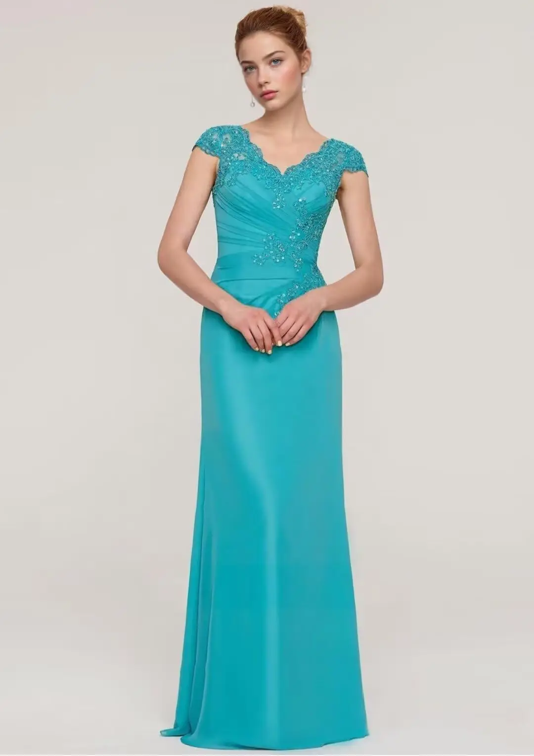 Abiti eleganti per la madre della sposa in chiffon con paillettes lucide personalizzati per abito da sera formale con maniche ad aletta e applicazioni in pizzo