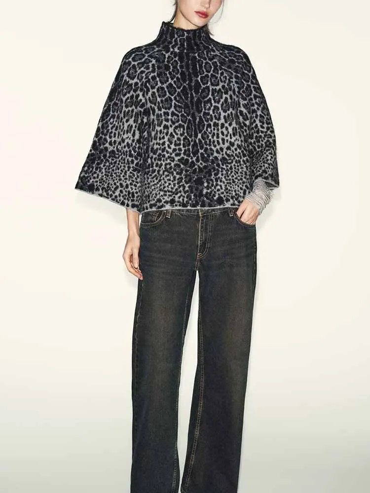 

European and American style winter new arrivals fashionable women's clothing, versatile stand-collar wide-sleeve knitwear