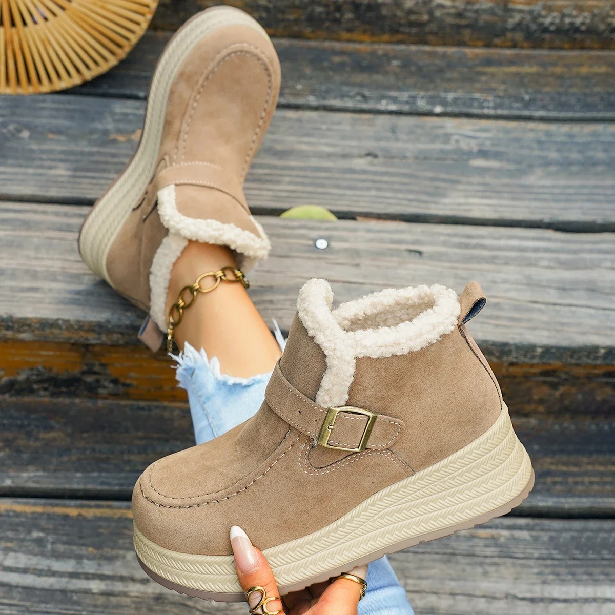 Winter Damen Einfarbige Vintage Bequeme Dicksohlige Keilabsatz-Schneestiefel Neue Damen Warme Lässige Modische Stiefel – Detail 5