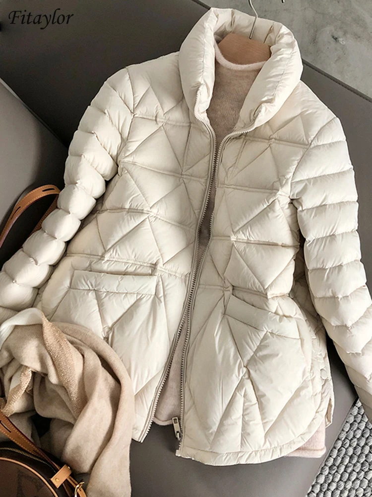 Fitaylor Winter Light Down Short Jacket Women 90% White Duck Down Warm Coat Ladies Stand Collar Casual Loose tinta unita Outwear