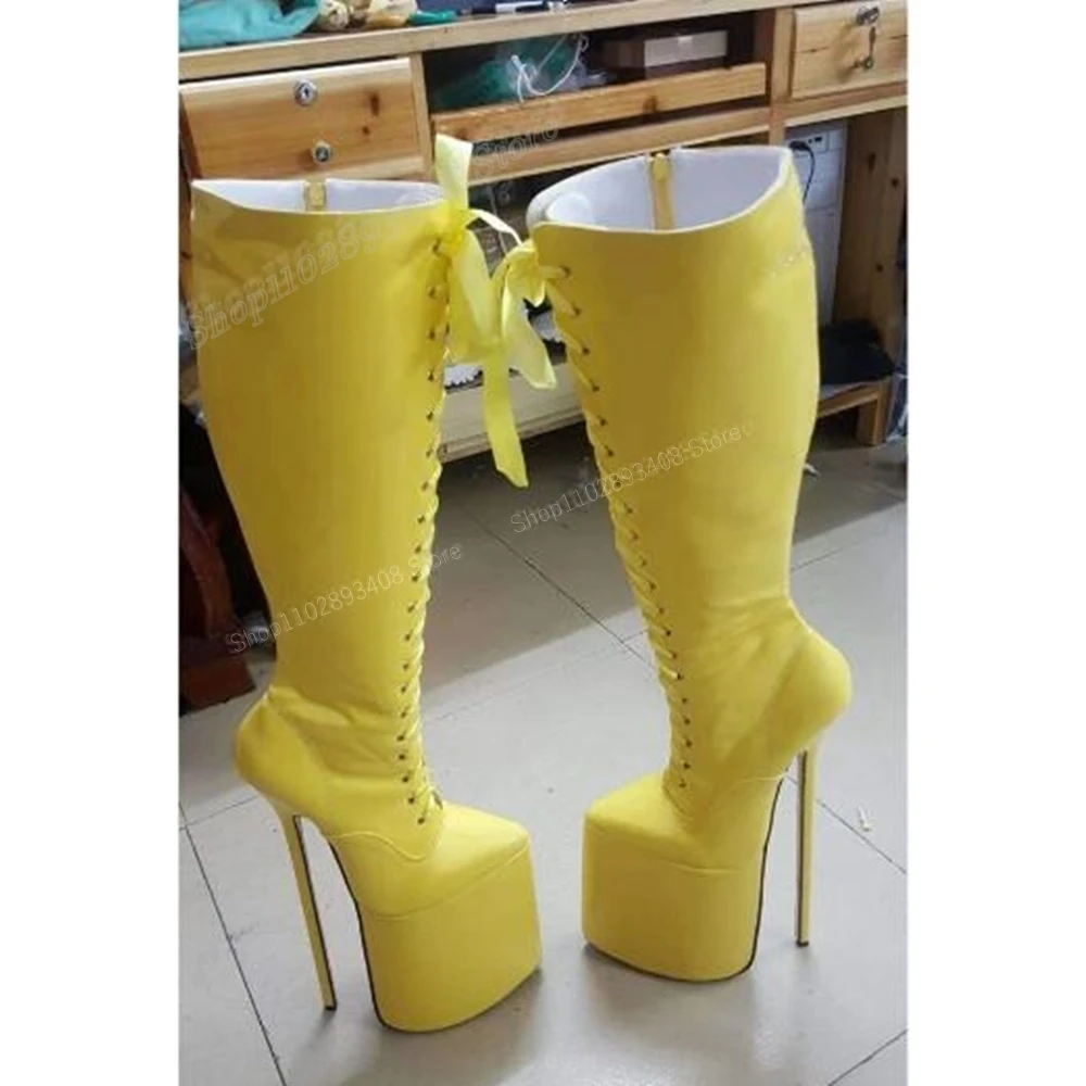 Botas altas de couro amarelo para mulheres, salto super estilete, com cordões, sapatos de plataforma sexy, 30cm, 2024