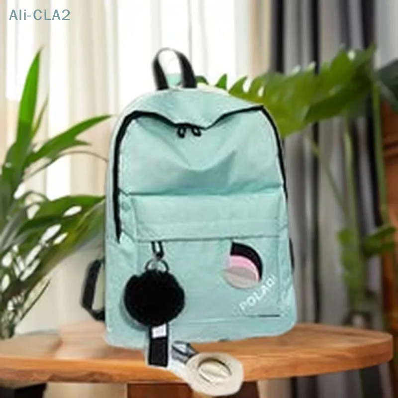"Classic Leaf Print Backpack, Roomy Portable Rucksack, Zipper Closure, Women's Shoulder Bag, Unadorned Student Schoolbag."