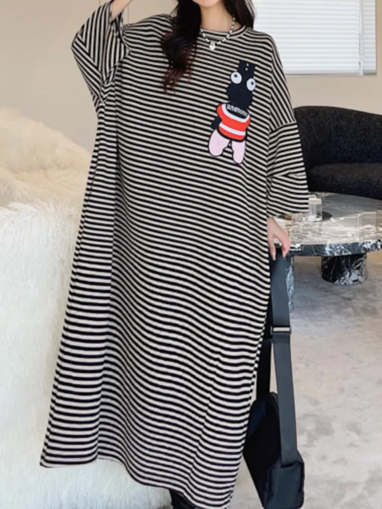 Robe t-shirt surdimensionnée pour femmes, vêtements coréens, rayés, mi-longue, ample, imprimé, pull, robes pour dames, été