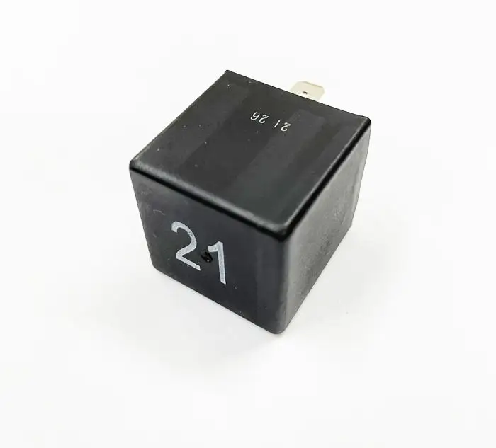 Exquisite Show-Quality Turn Signal Blinker Relay For Vw Golf Mk2 Mk3 / Jetta Mk2 Mk3 / Corrado / Scirocco Mk2