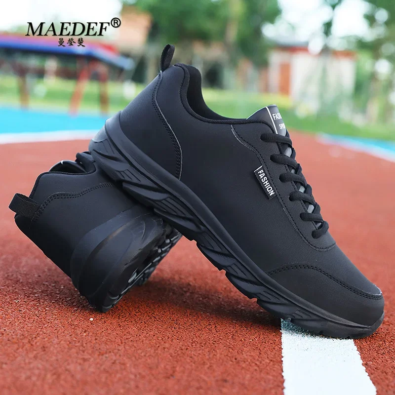 Baskets de sport en cuir imperméables pour hommes, chaussures de course, chaussures de marche légères, haute qualité, extérieur, rencontre sportive, mode