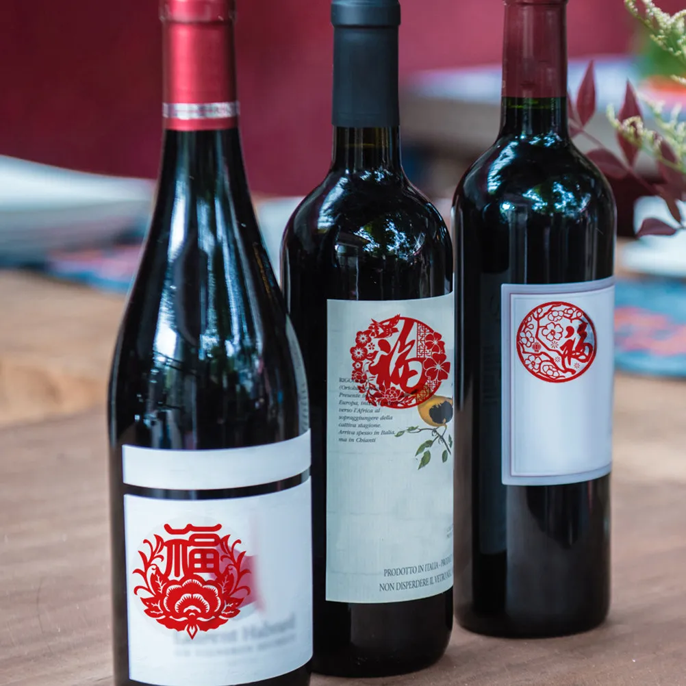 

1 Roll Self-Adhesive Festive Stickers Creative Chinese New Year Labels for Gift Boxes Bags Wrapping Decoration Holiday Party