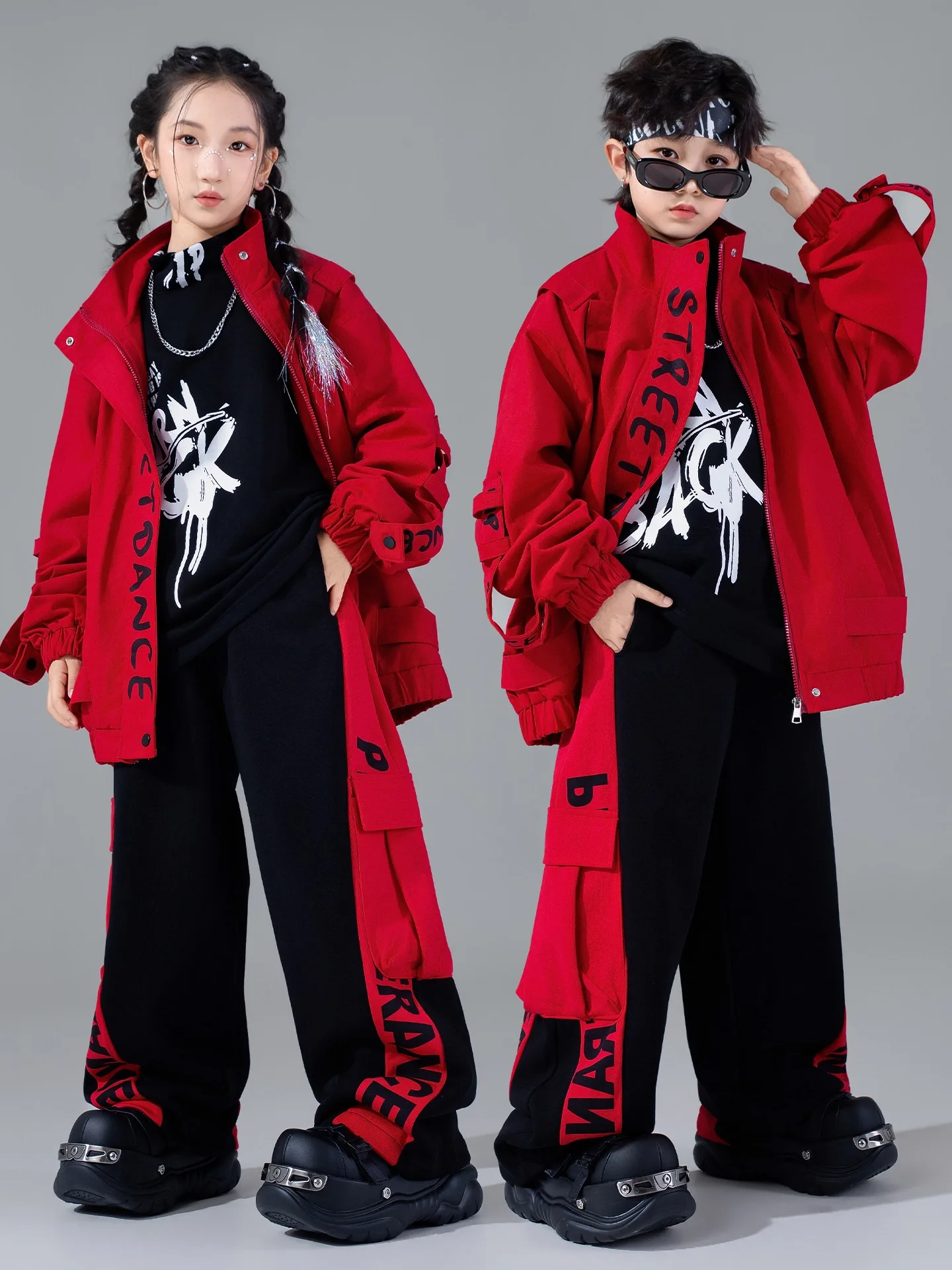 

Kids Hip Hop Street Dance Clothing Boys Poppin Break Dance Costumes Red Coat Black Pants Baggy Wear Girls Jazz Outfits BL18174